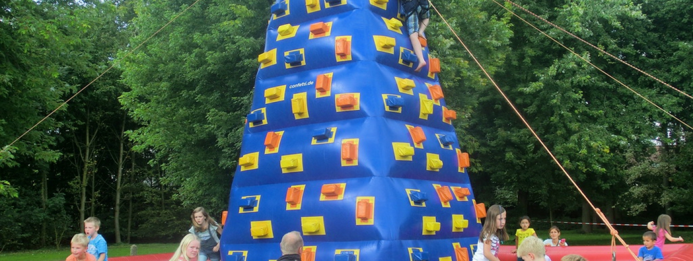 teloeken-event-gmbh-huepfburg-kletterberg6