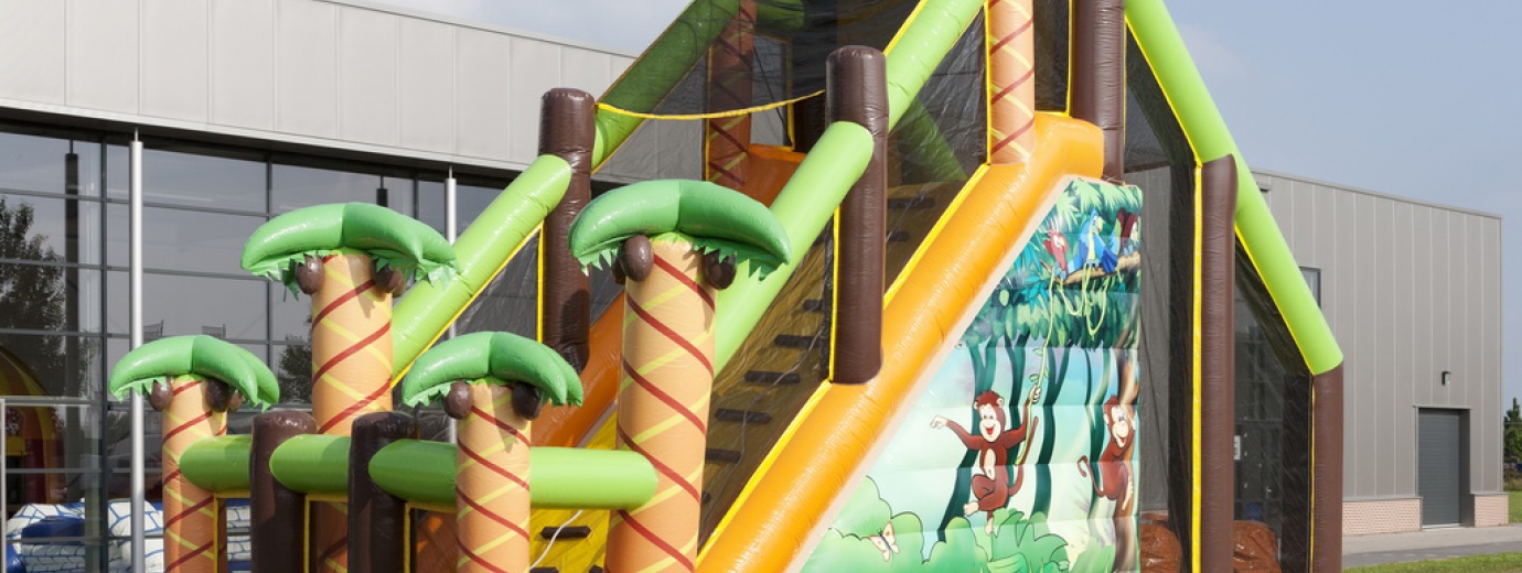 teloeken-event-gmbh-huepfburg-xxl-freier-fall