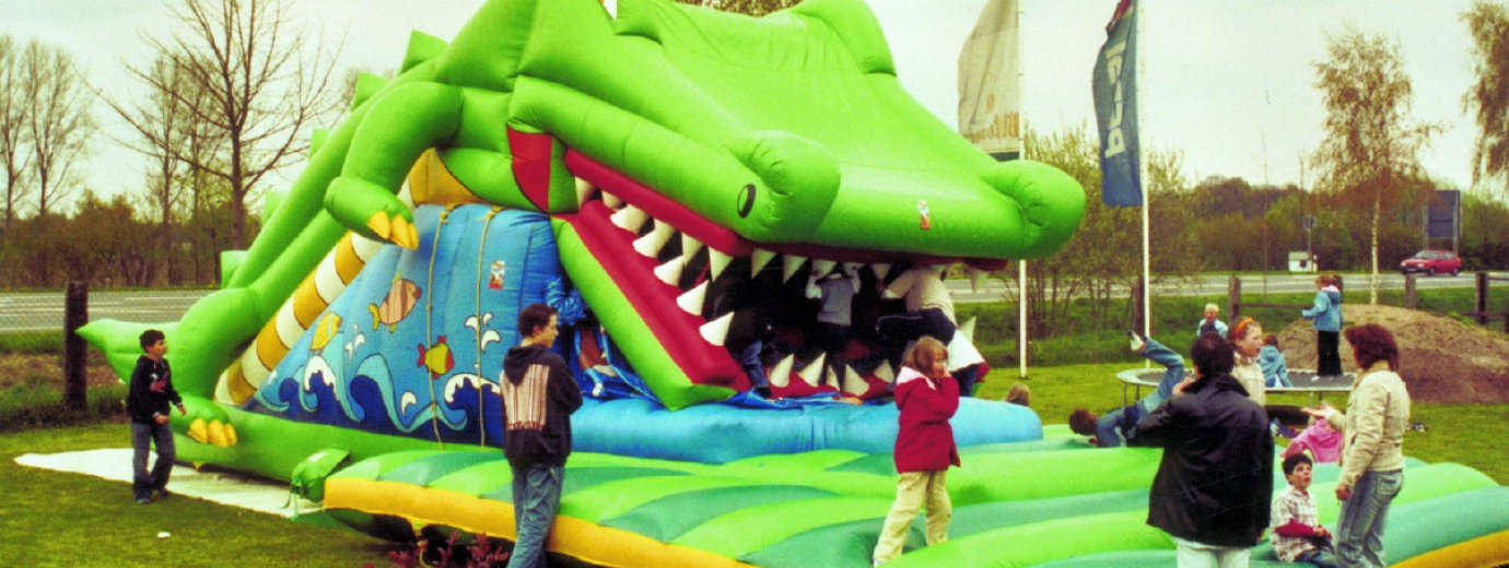 teloeken-event-gmbh-huepfburg-xxl-krokodil