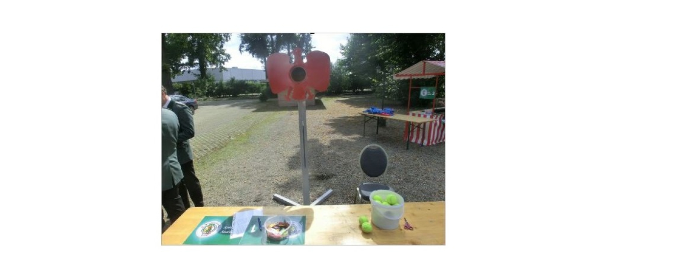 Zielschuss Roter Vogel